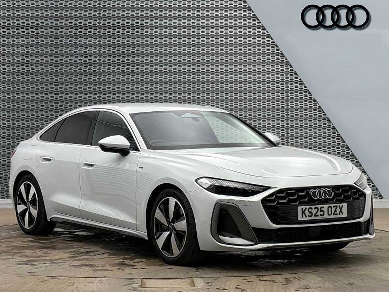 Main listing image - Audi A5