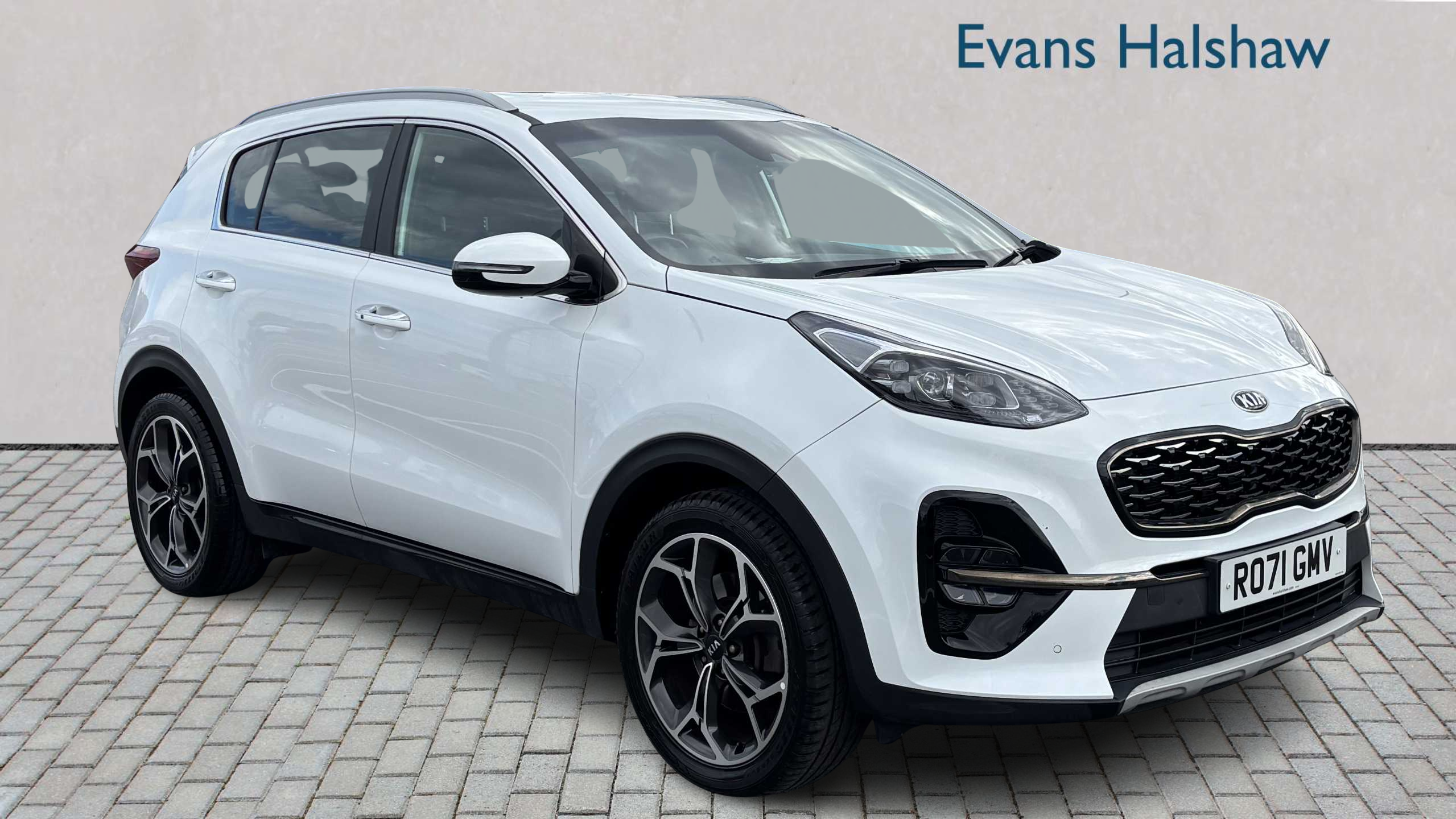 Main listing image - Kia Sportage