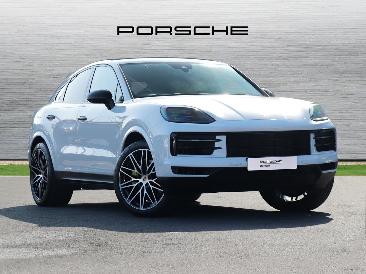 Main listing image - Porsche Cayenne