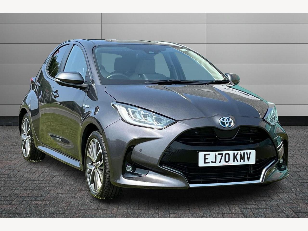 Main listing image - Toyota Yaris