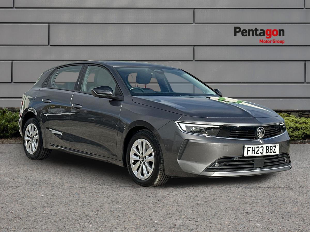 Main listing image - Vauxhall Astra