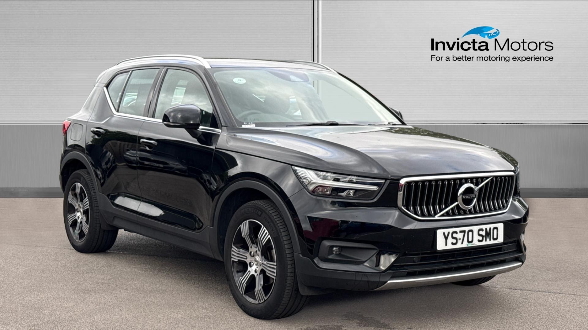 Main listing image - Volvo XC40