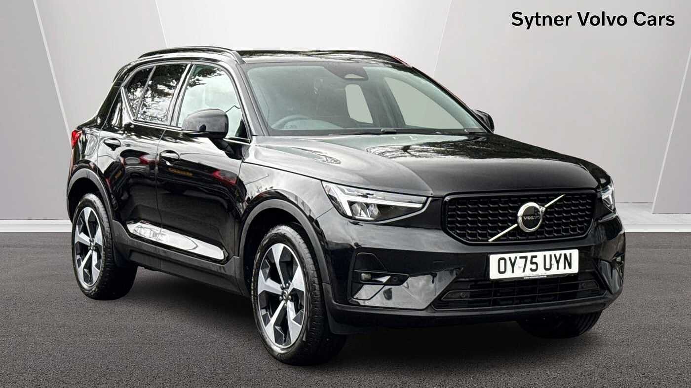 Main listing image - Volvo XC40