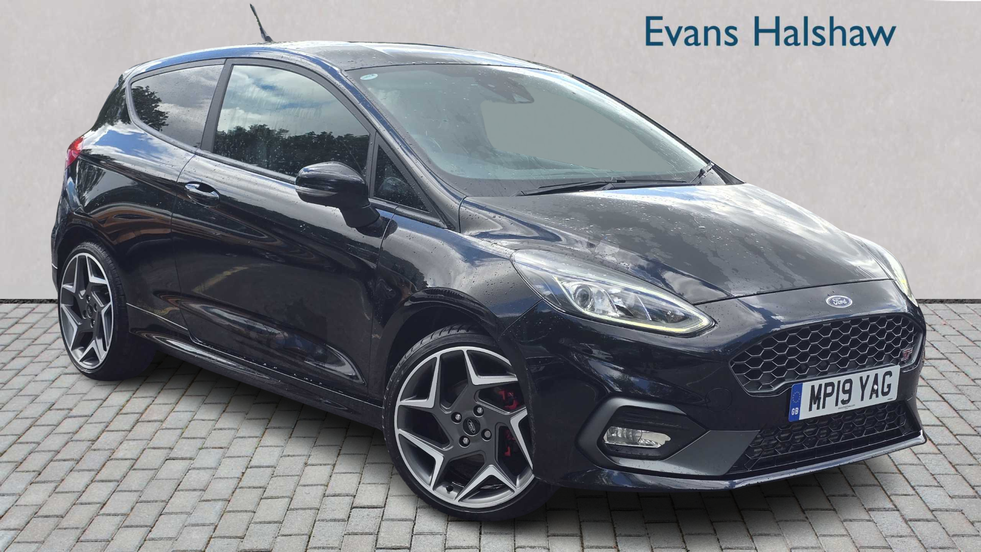 Main listing image - Ford Fiesta ST