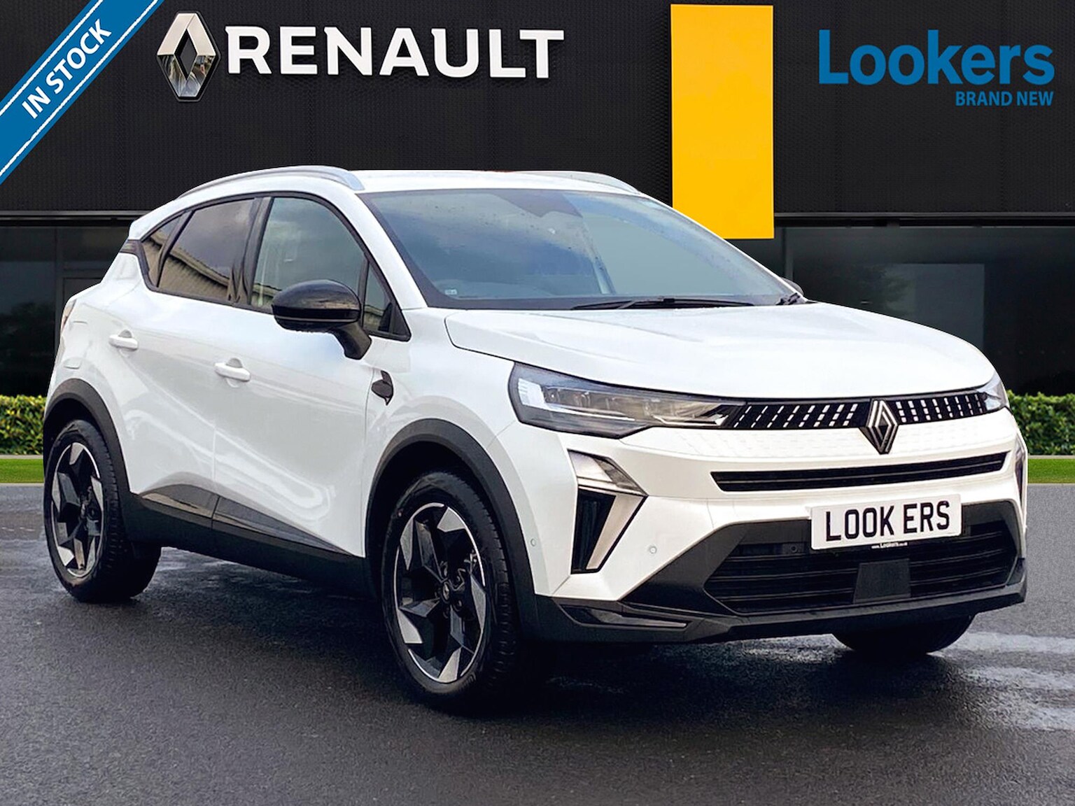 Main listing image - Renault Captur