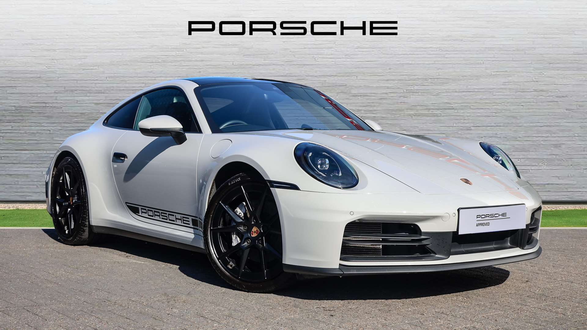 Main listing image - Porsche 911