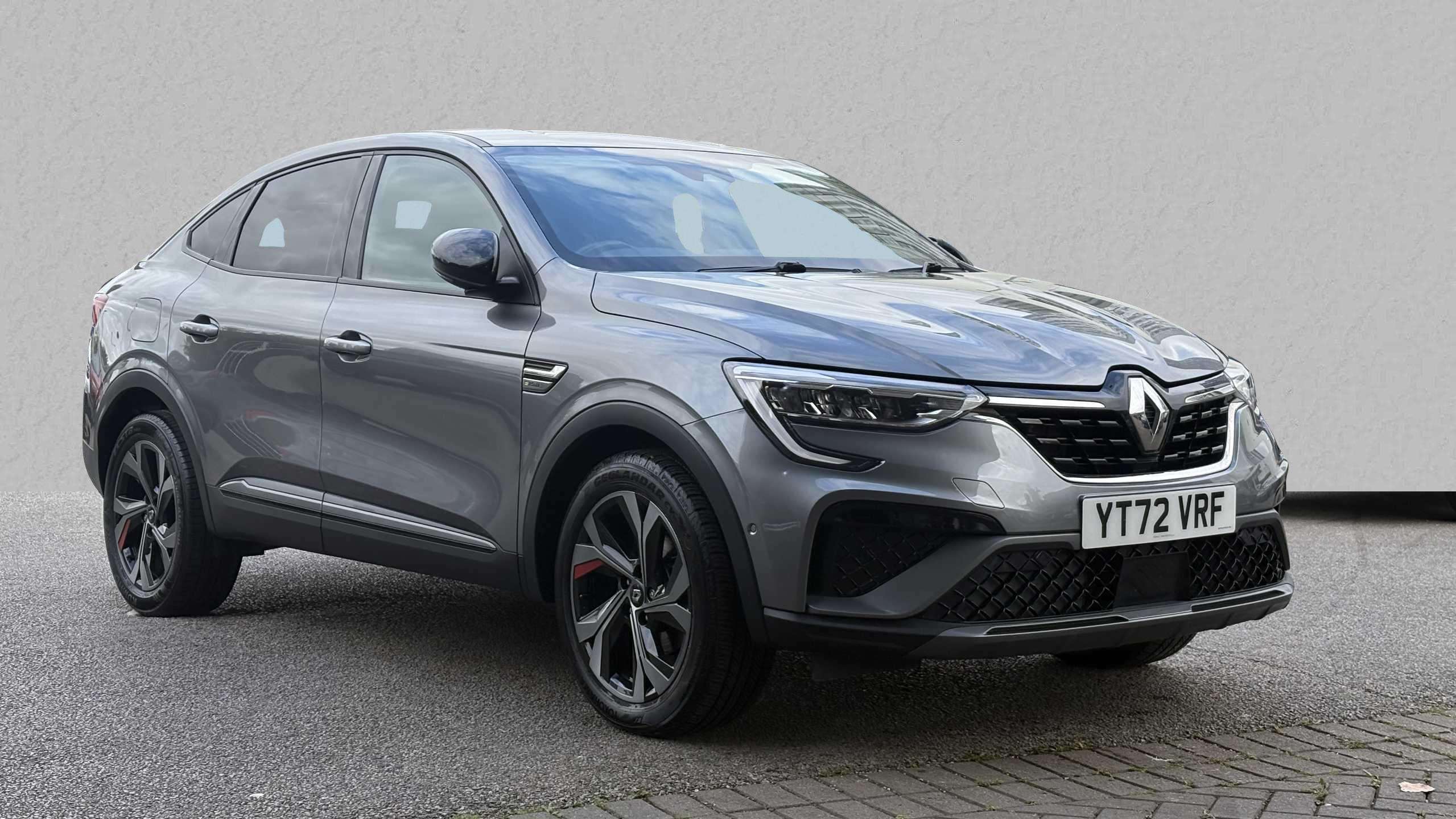 Main listing image - Renault Arkana