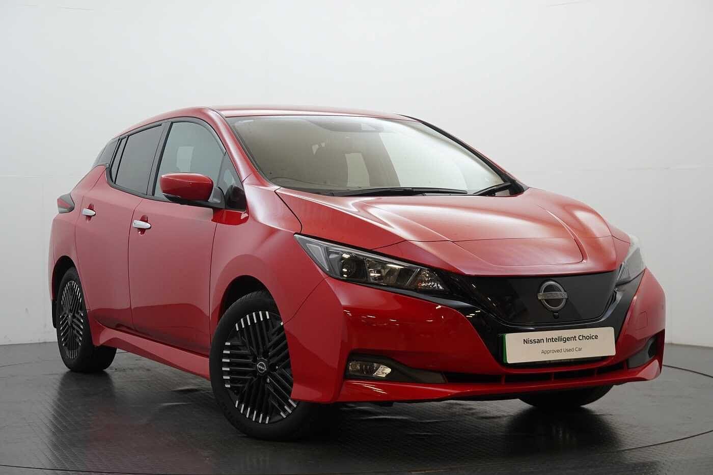 Main listing image - Nissan Leaf
