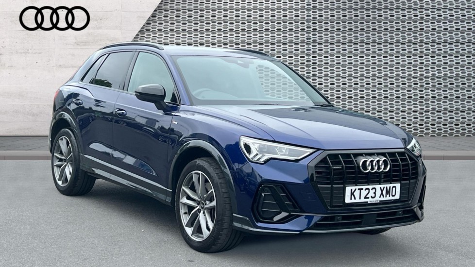 Main listing image - Audi Q3