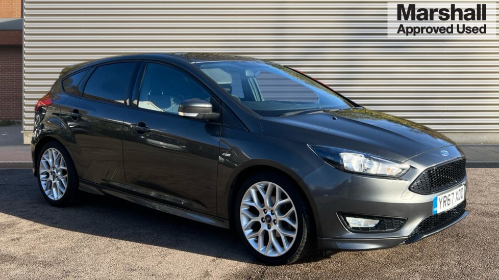 Main listing image - Ford Focus