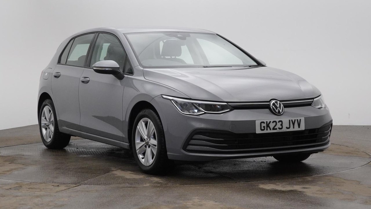 Main listing image - Volkswagen Golf