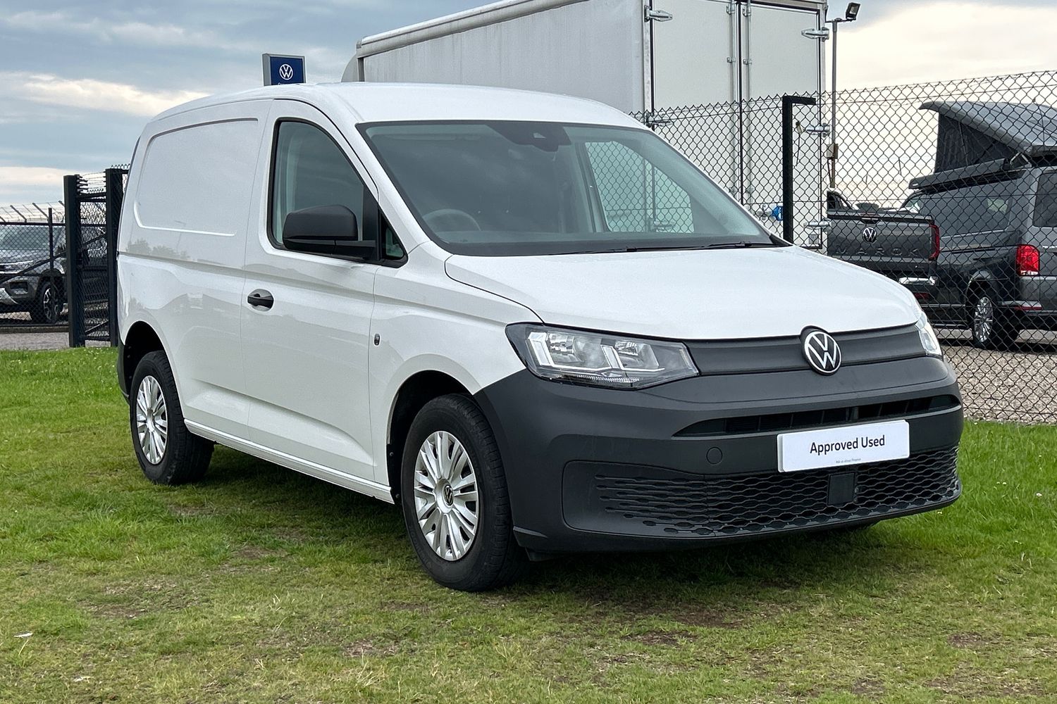 Main listing image - Volkswagen Caddy