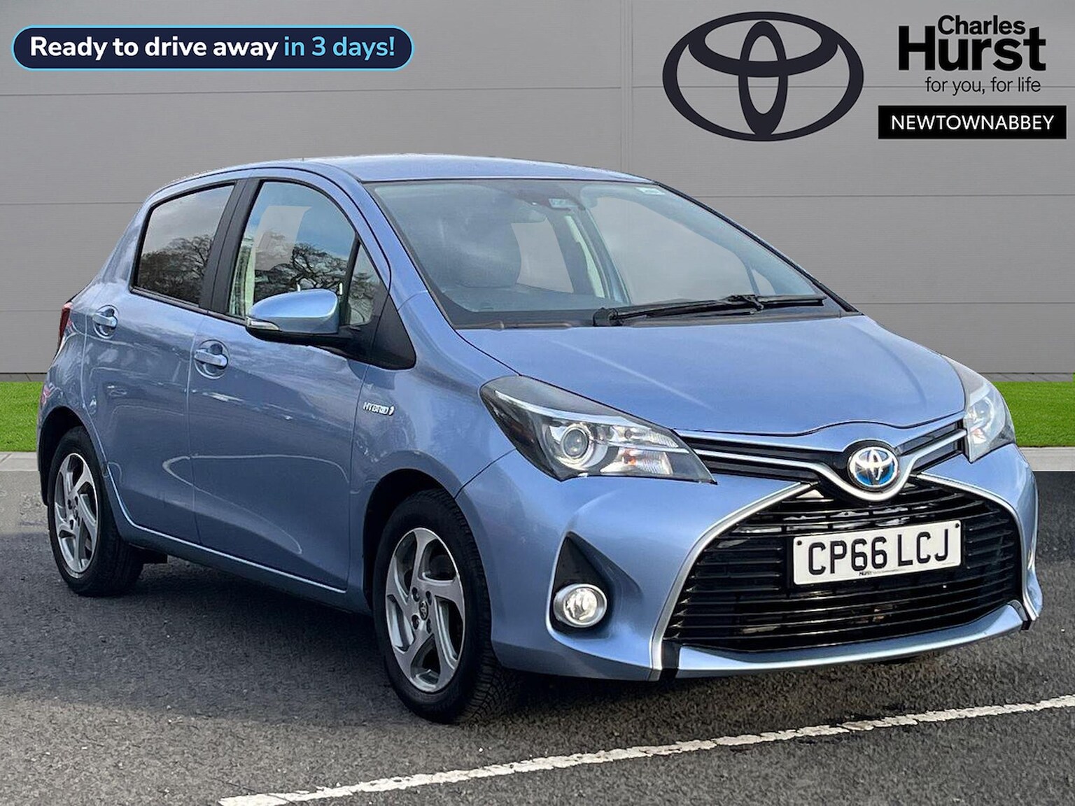 Main listing image - Toyota Yaris