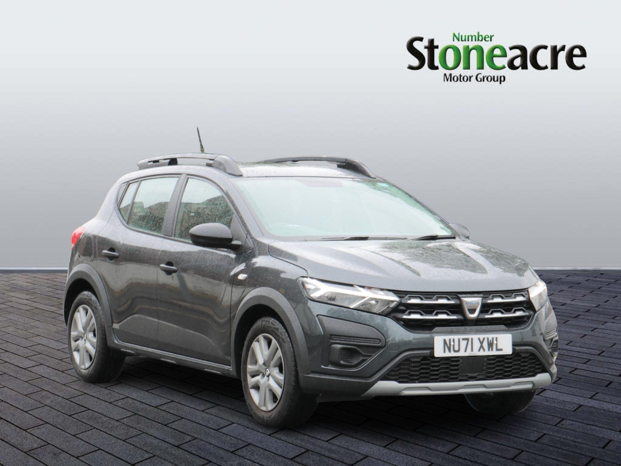Main listing image - Dacia Sandero Stepway
