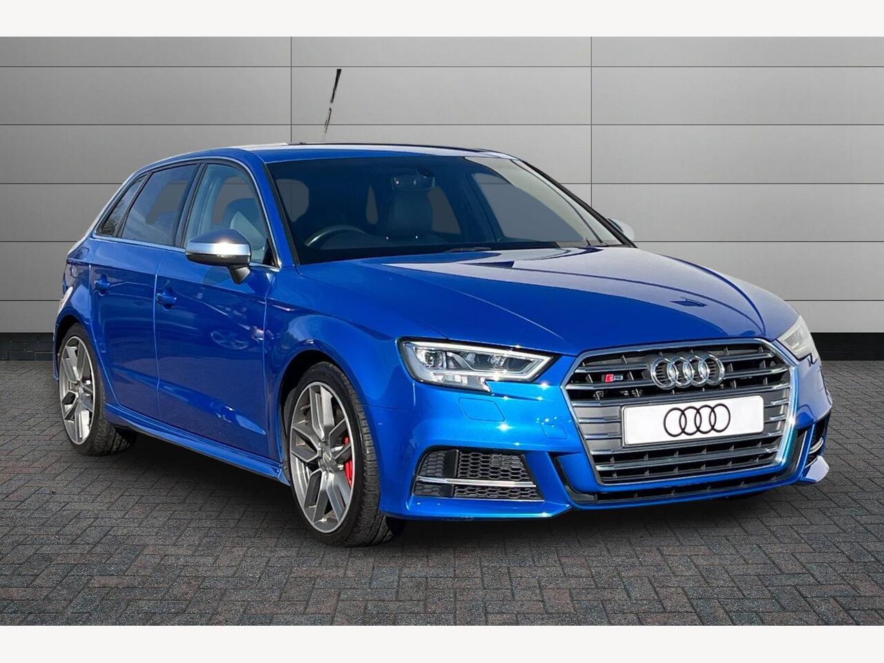 Main listing image - Audi S3