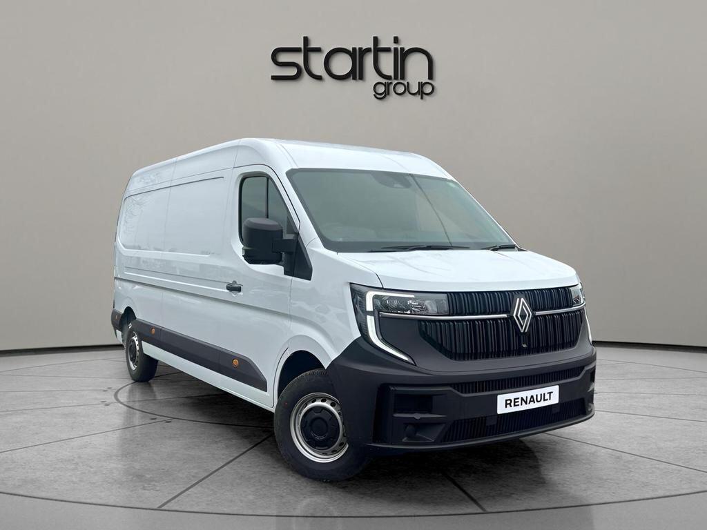 Main listing image - Renault Master