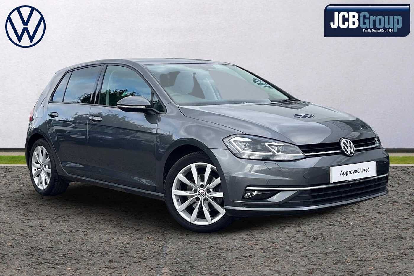 Main listing image - Volkswagen Golf