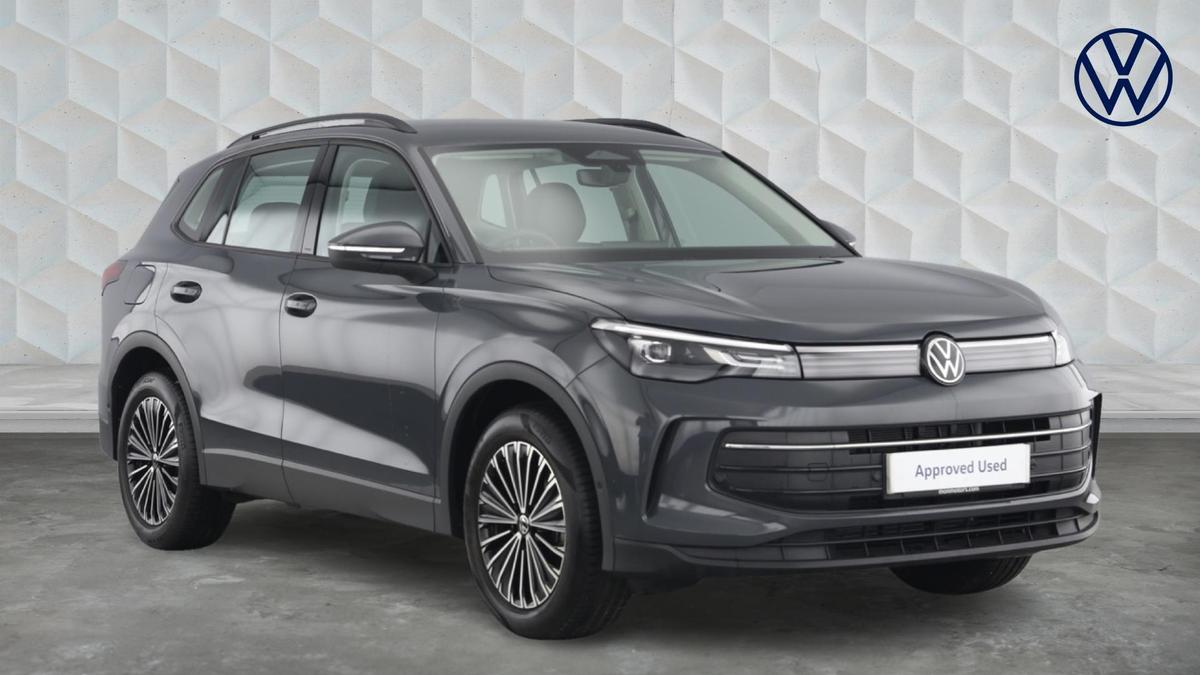 Main listing image - Volkswagen Tiguan