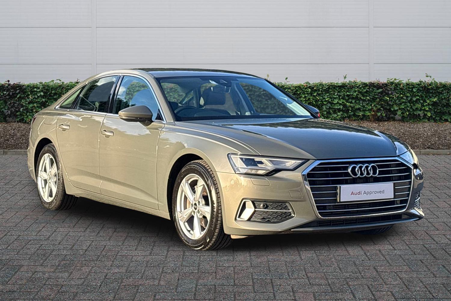 Main listing image - Audi A6