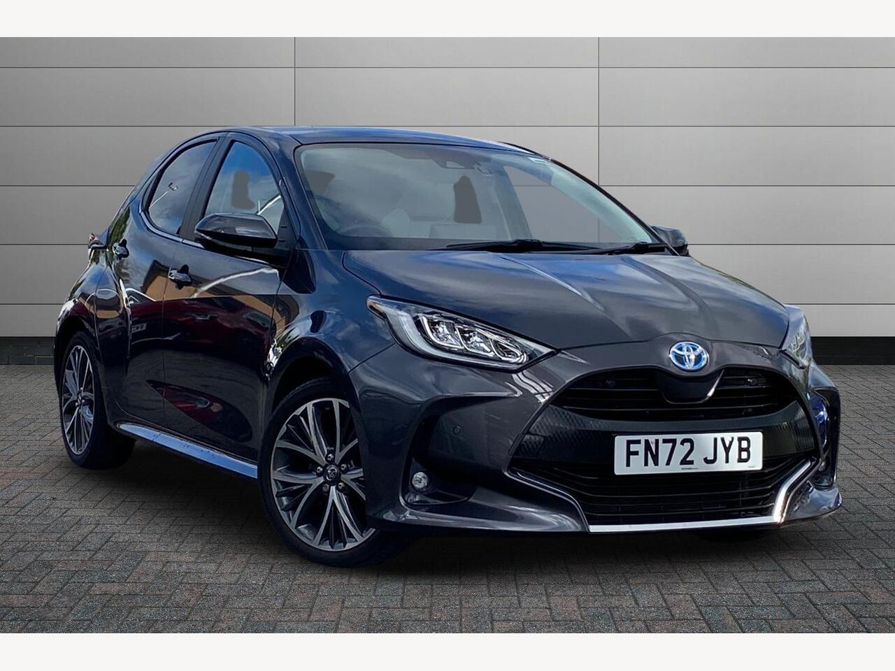 Main listing image - Toyota Yaris