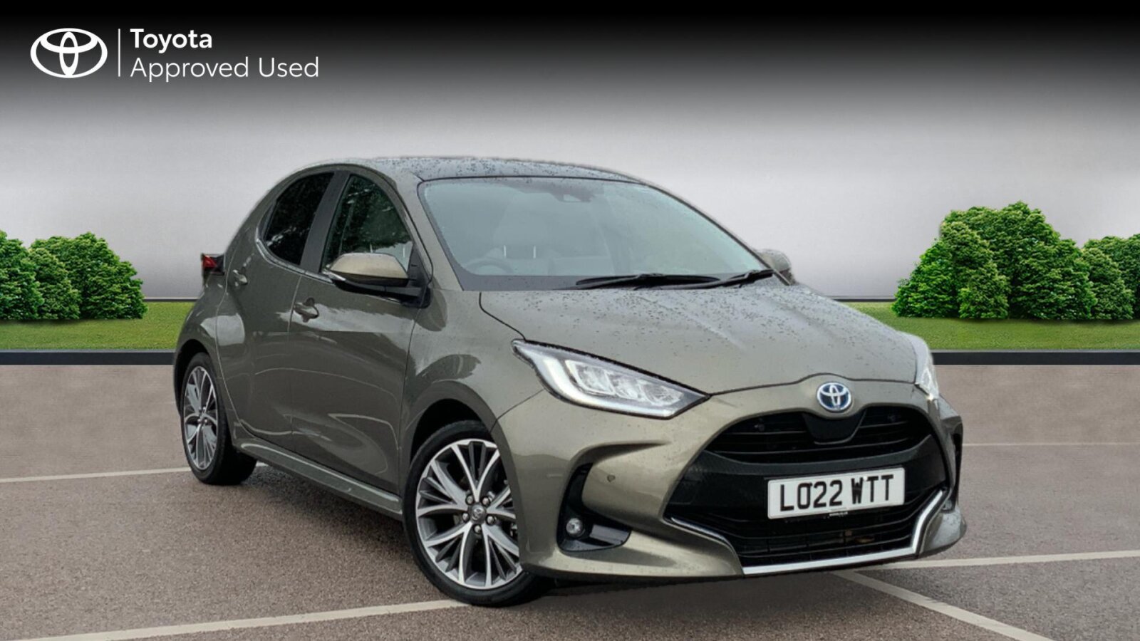 Main listing image - Toyota Yaris