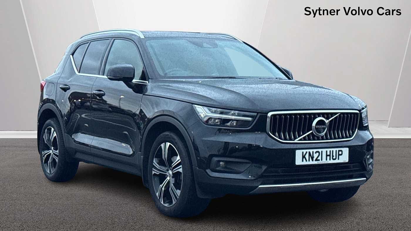 Main listing image - Volvo XC40