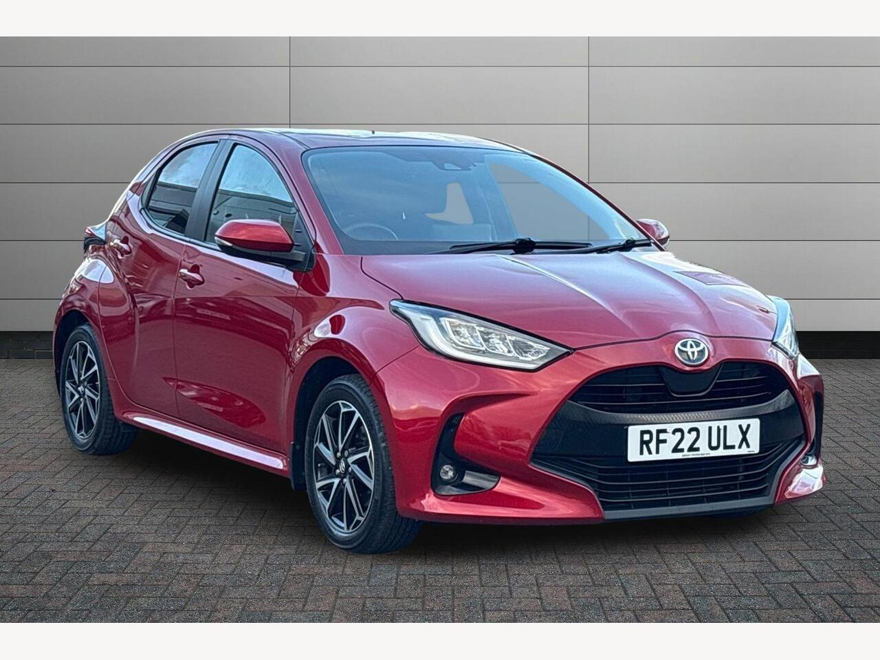 Main listing image - Toyota Yaris