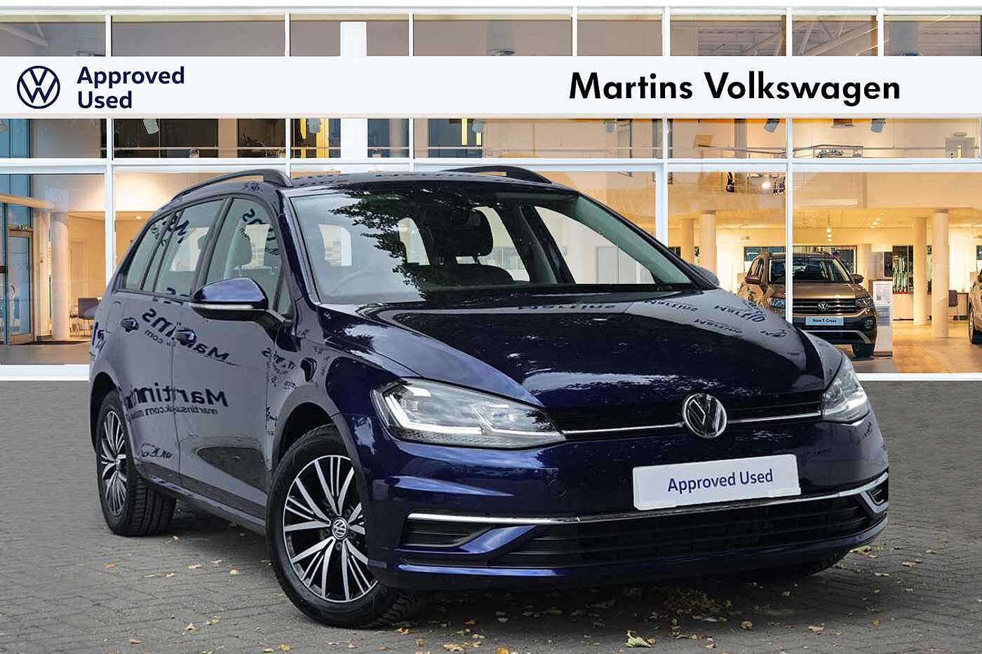 Main listing image - Volkswagen Golf Estate