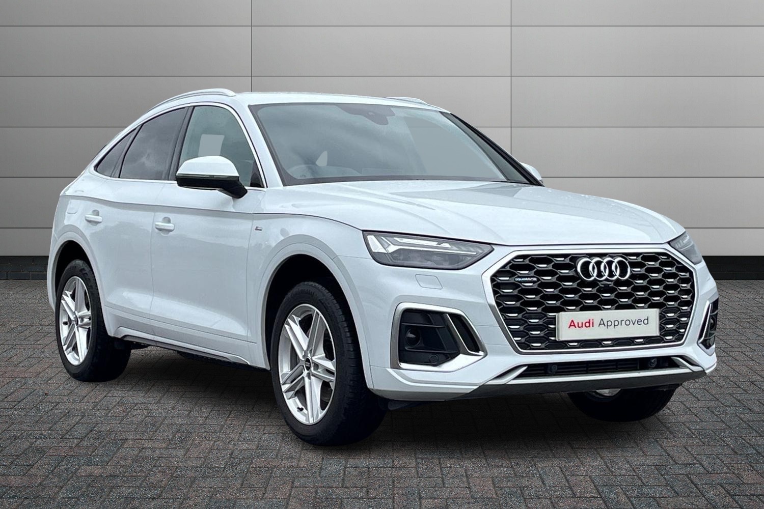 Main listing image - Audi Q5 Sportback