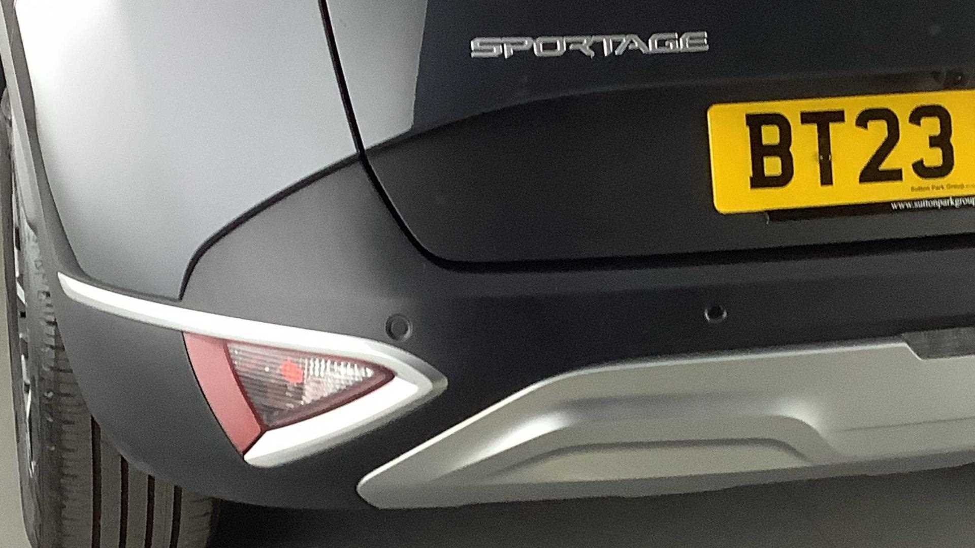 Main listing image - Kia Sportage