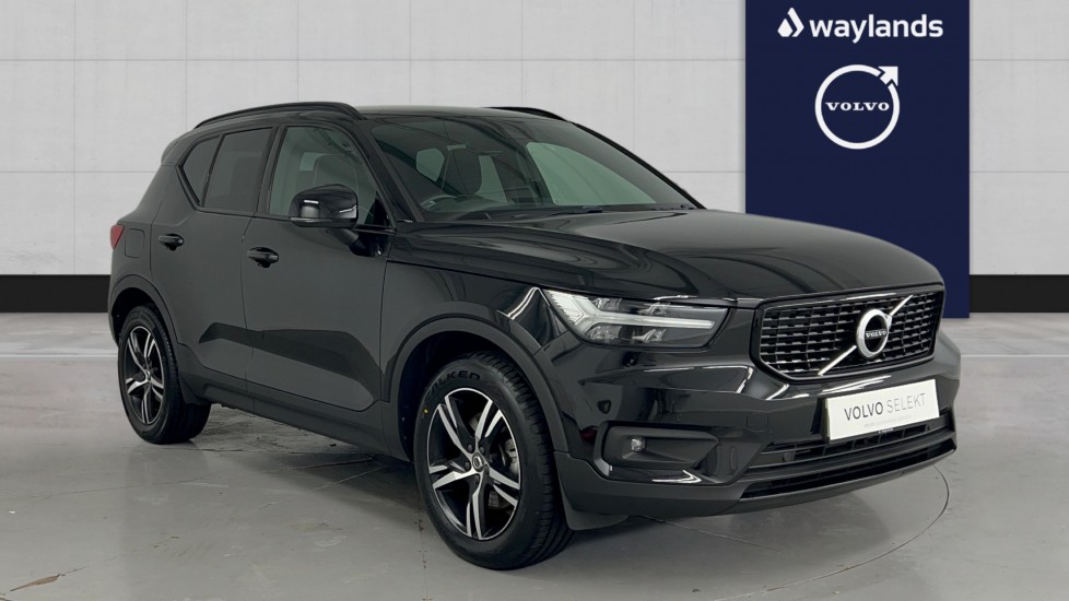 Main listing image - Volvo XC40