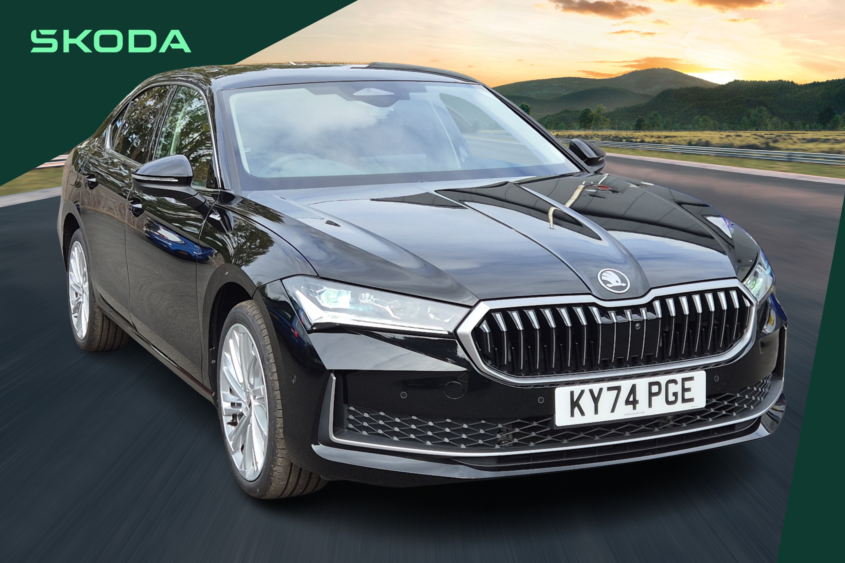 Main listing image - Skoda Superb