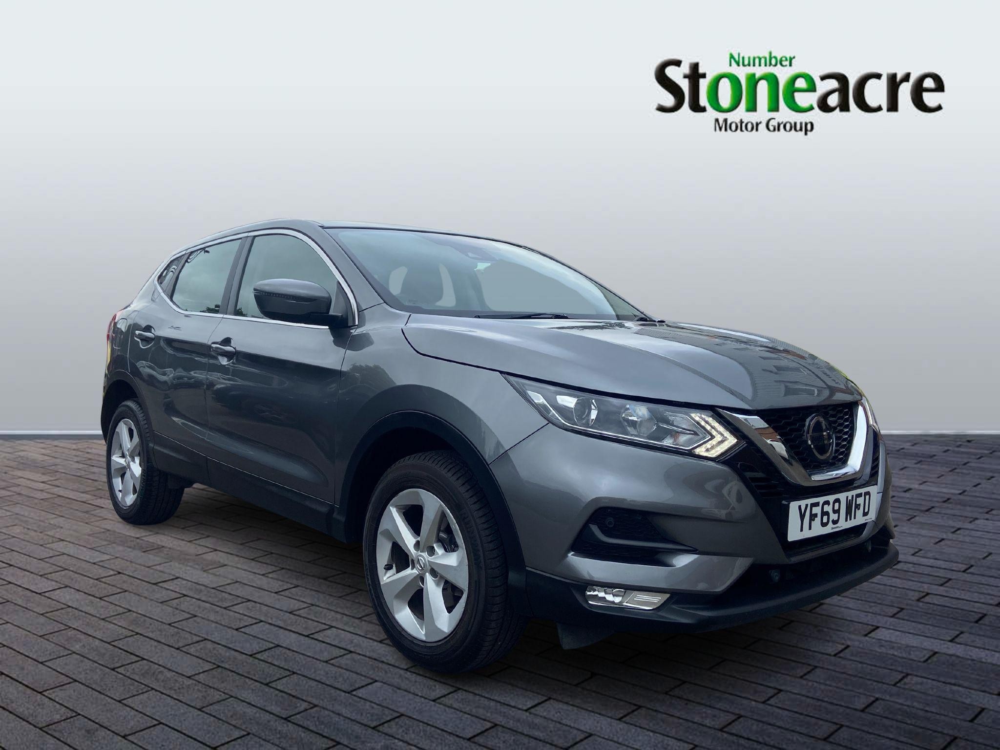 Main listing image - Nissan Qashqai