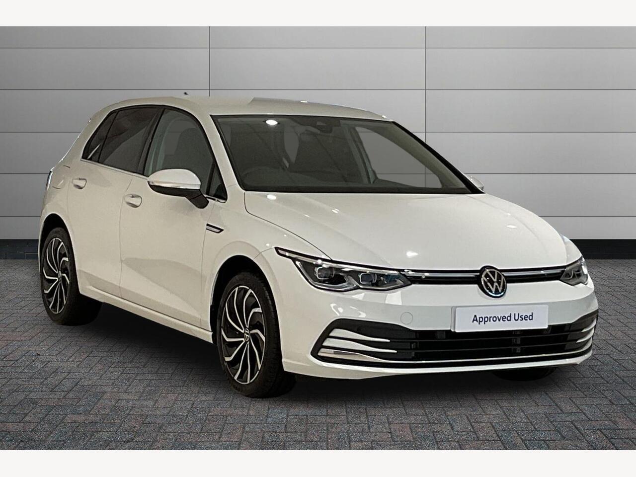 Main listing image - Volkswagen Golf