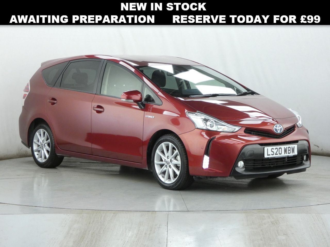 Main listing image - Toyota Prius+