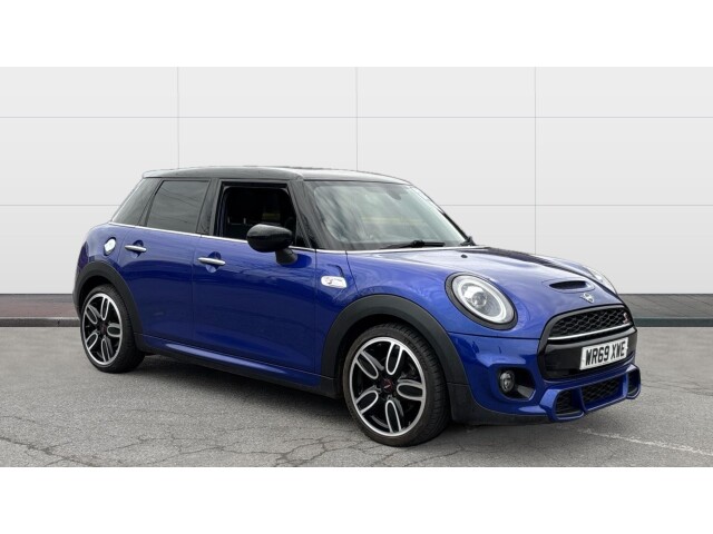 Main listing image - MINI Hatchback 5dr