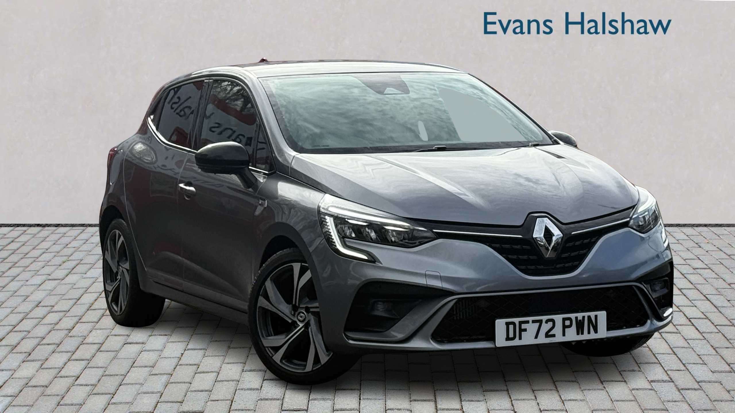 Main listing image - Renault Clio