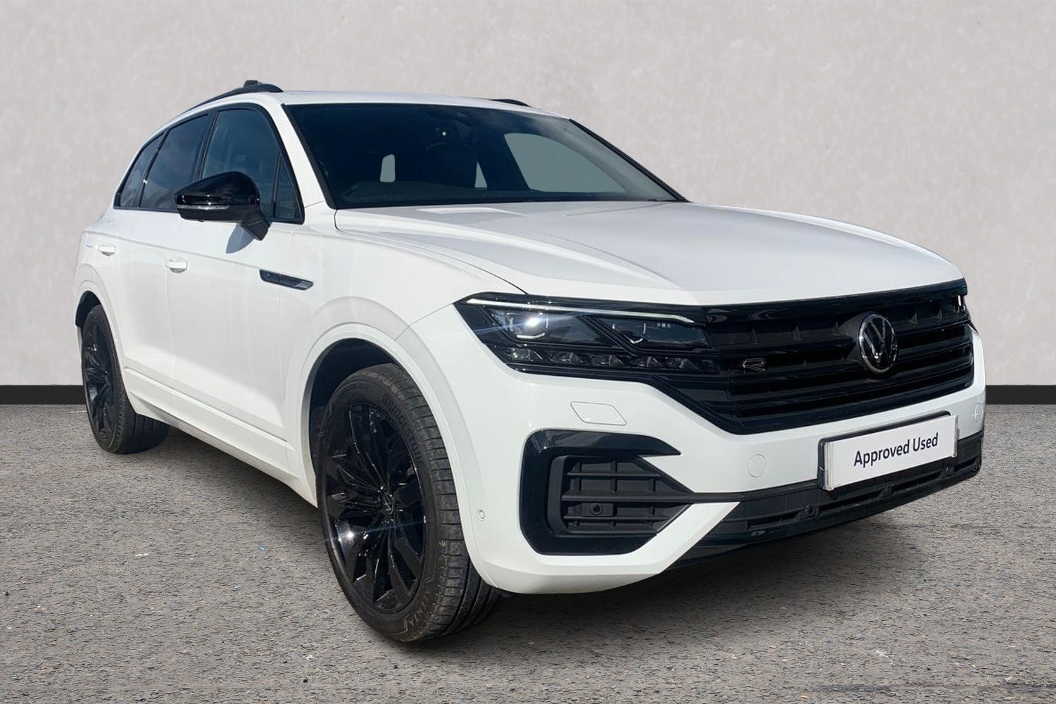 Main listing image - Volkswagen Touareg