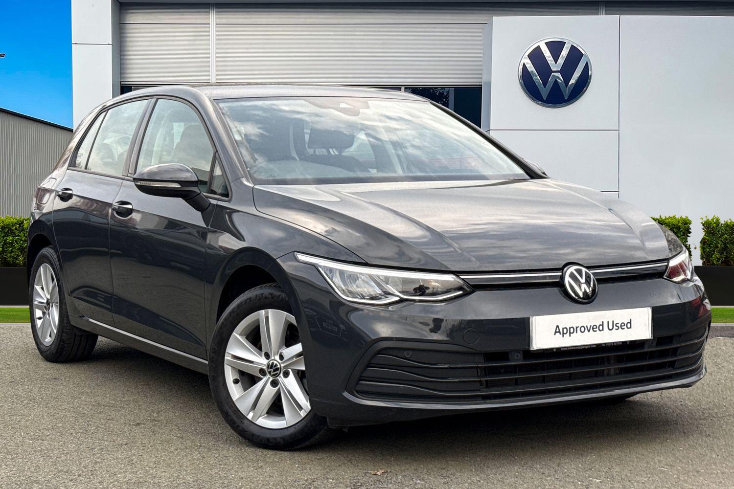 Main listing image - Volkswagen Golf