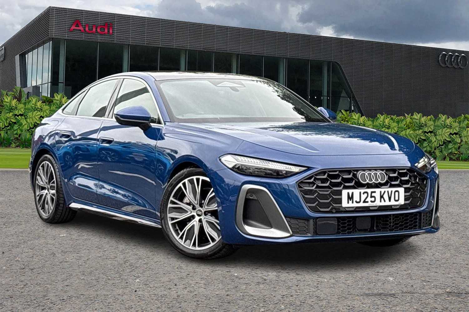 Main listing image - Audi A5