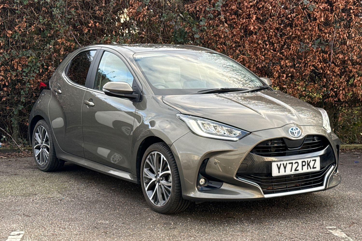 Main listing image - Toyota Yaris