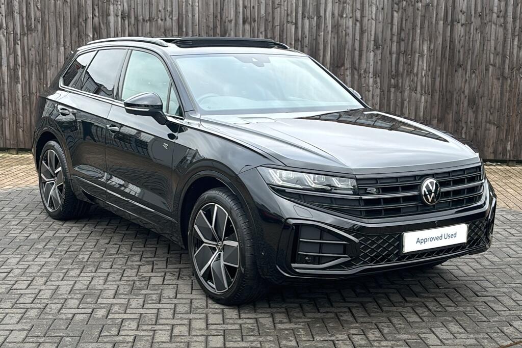 Main listing image - Volkswagen Touareg