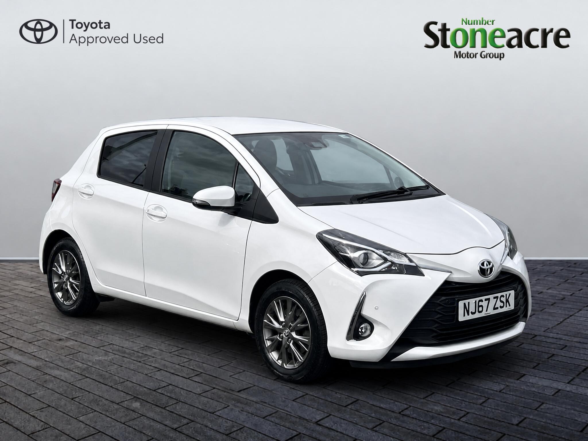 Main listing image - Toyota Yaris
