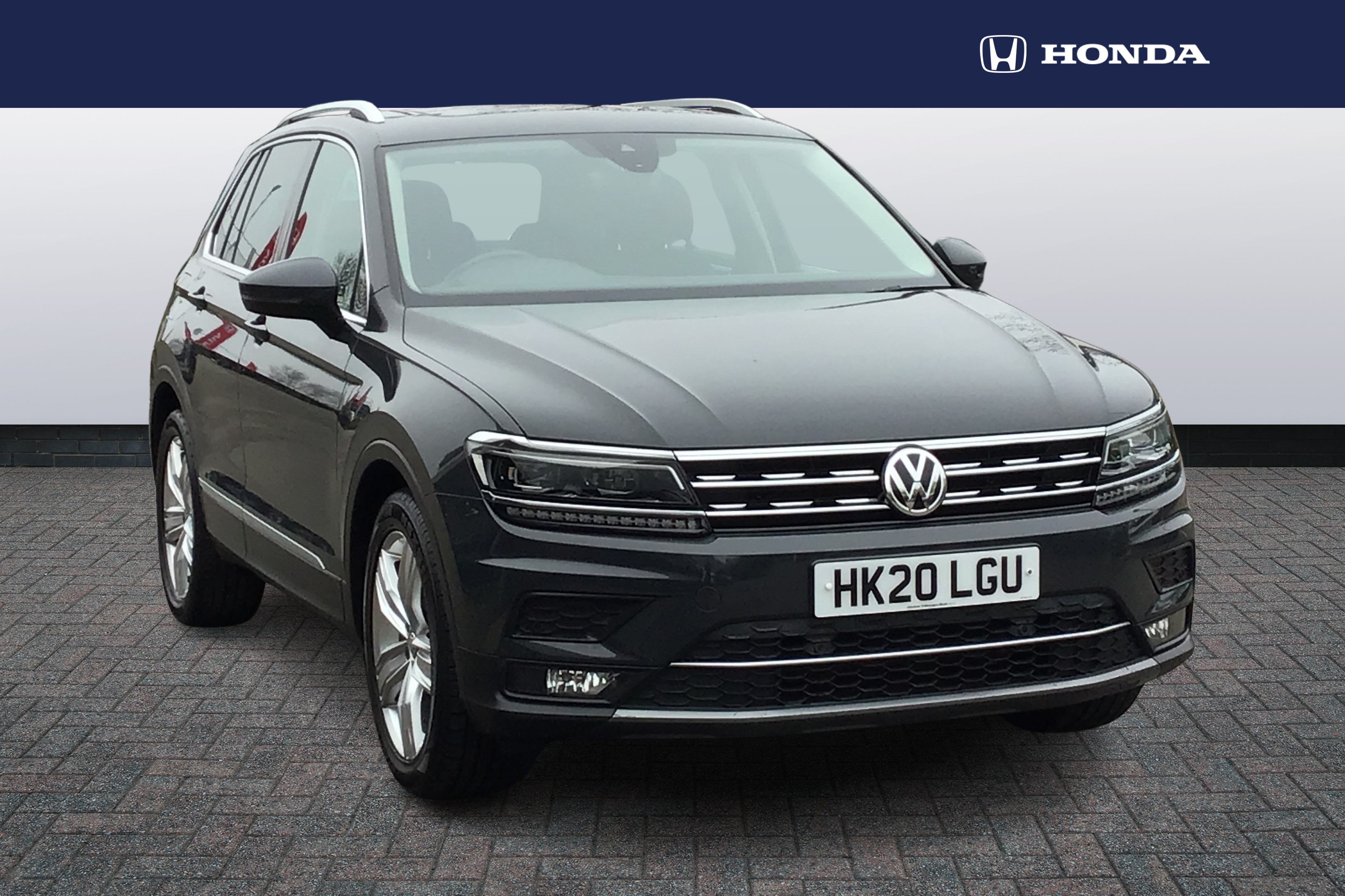 Main listing image - Volkswagen Tiguan
