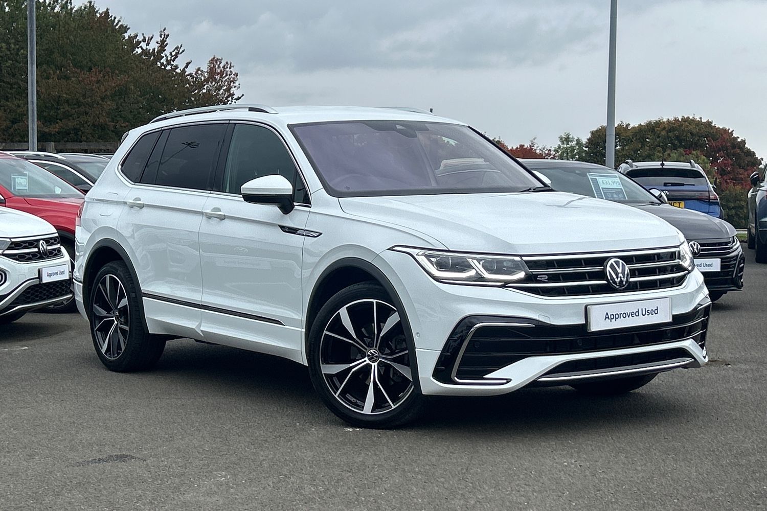 Main listing image - Volkswagen Tiguan Allspace
