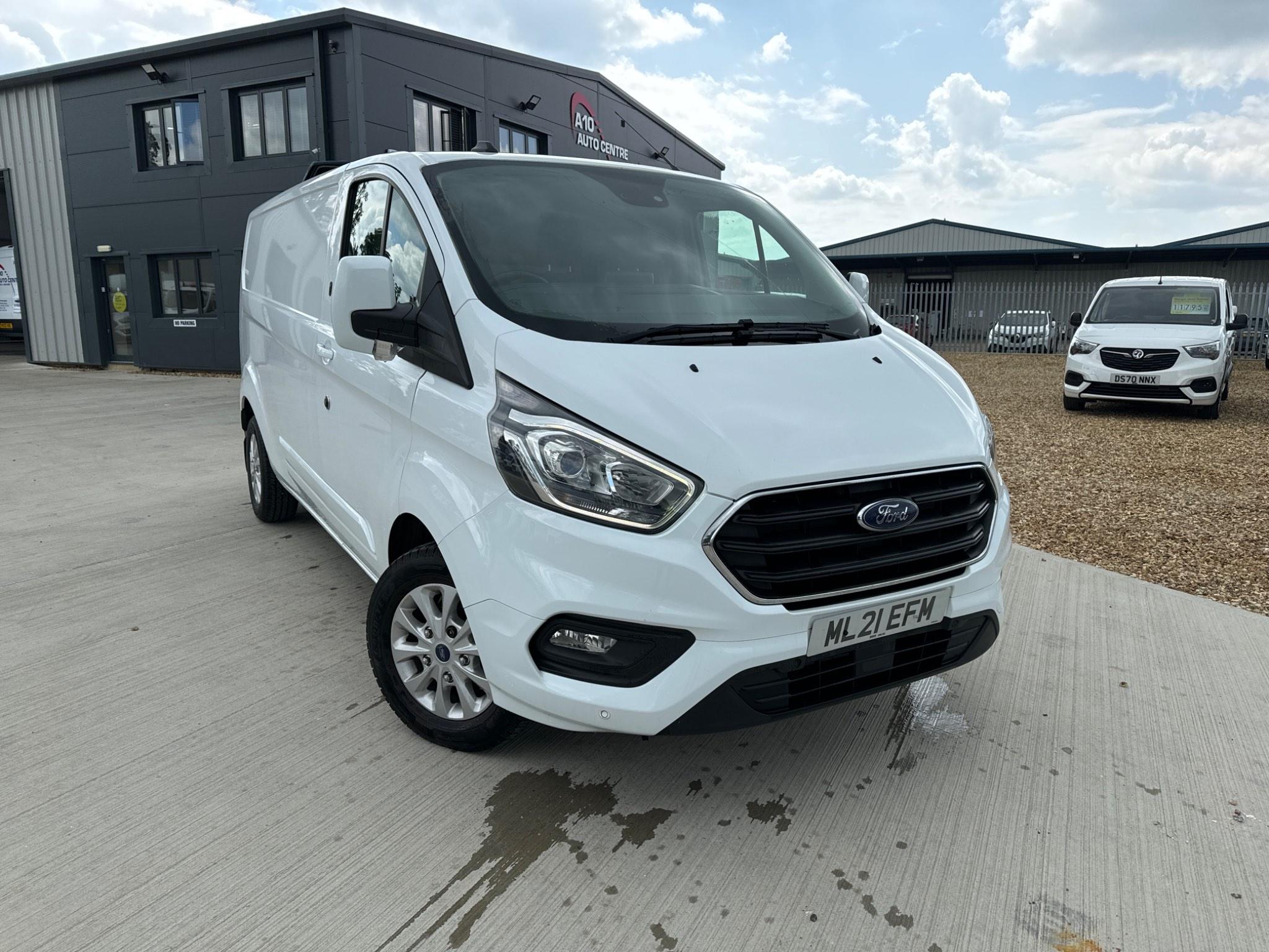 Main listing image - Ford Transit Custom