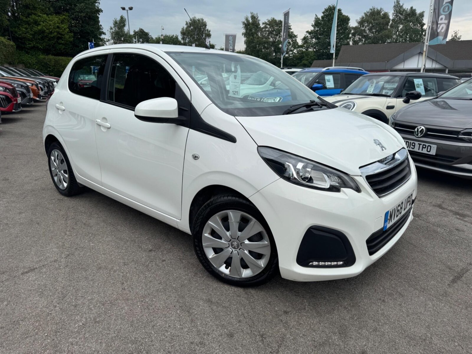 Main listing image - Peugeot 108