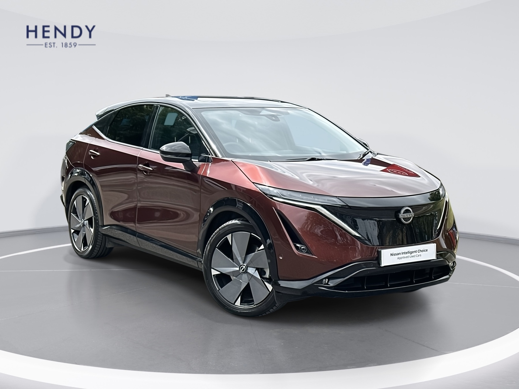 Main listing image - Nissan Ariya