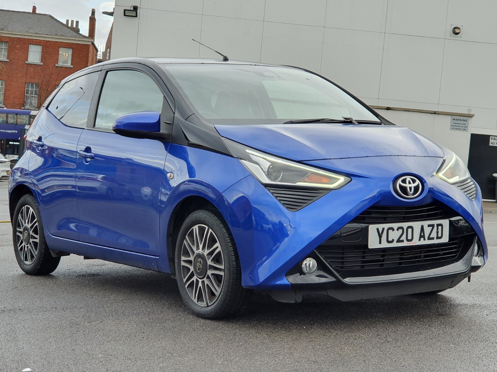 Main listing image - Toyota Aygo
