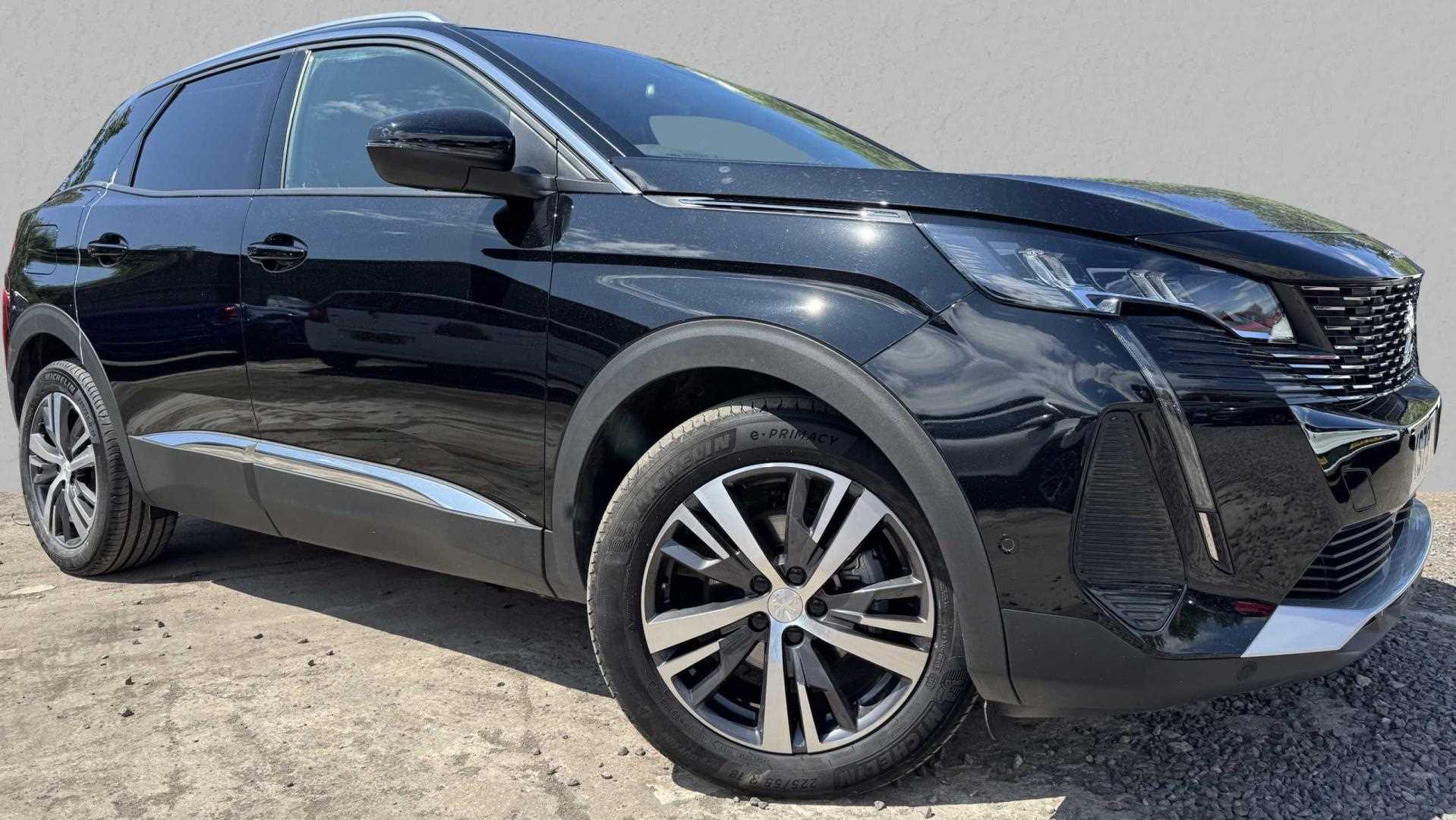 Main listing image - Peugeot 3008